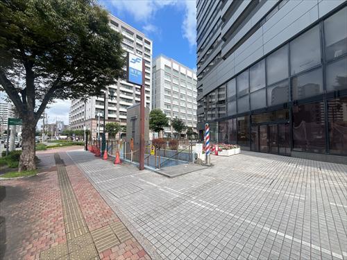 「千代県庁口」駅
