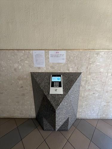 インターホン