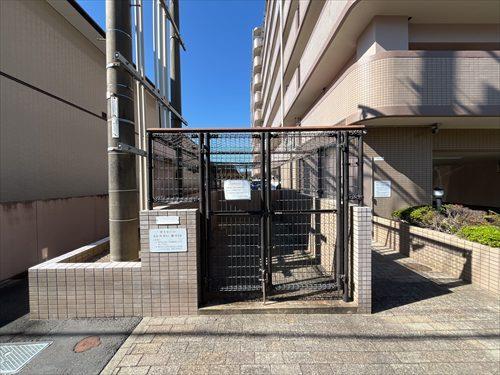 ゴミ置き場