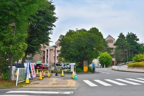 神奈川県立こども医療センター1.37km