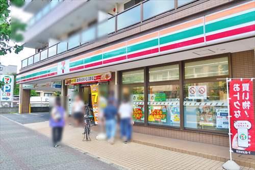 セブンイレブン大和桜ヶ丘西口店450m