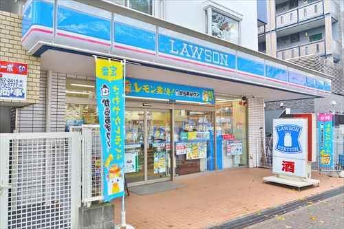 ローソン小田急桜ケ丘店まで540m