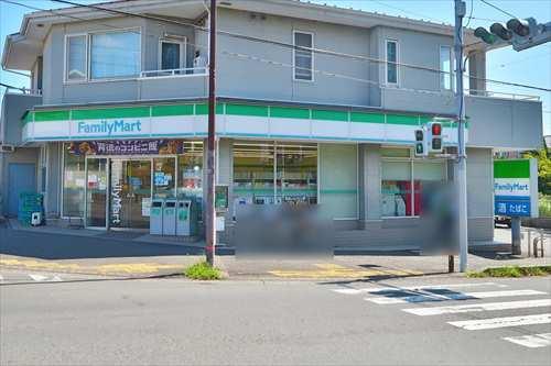 ファミリーマートたかはし吉井店