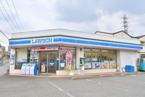 ローソン伊勢原千津店まで470m