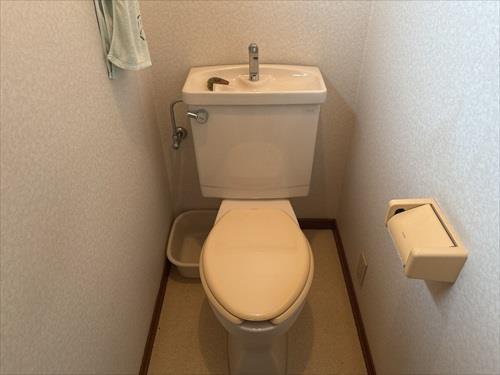 二階トイレ