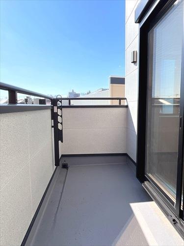 2Fバルコニー（約3帖）