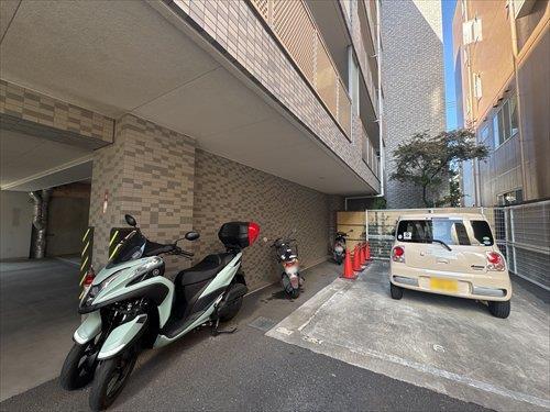 バイク置き場