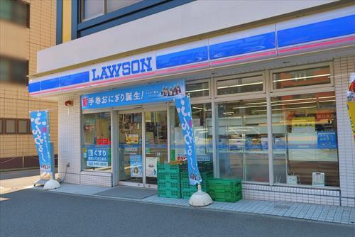 ローソン戸部駅前店まで280ｍ