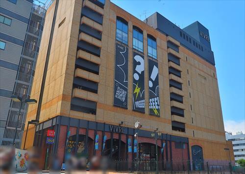 横浜ビブレまで1100ｍ