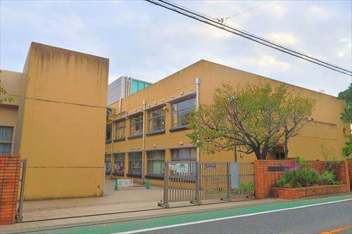 茅ヶ崎市立緑が浜小学校まで620m 茅ヶ崎市立緑が浜小学校まで620m