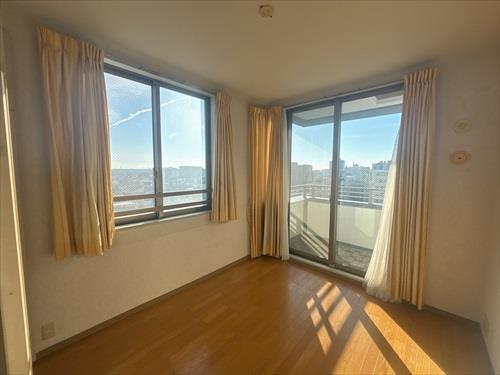 洋室（約6.1帖）