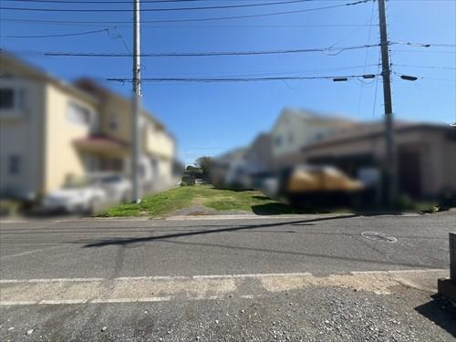 前面道路含む現地（2025年10月撮影）