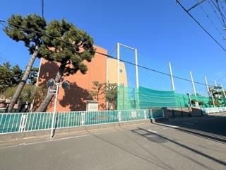 茅ヶ崎市立緑が浜小学校まで180m