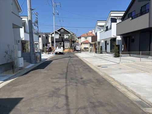 前面道路（2026年3月撮影）