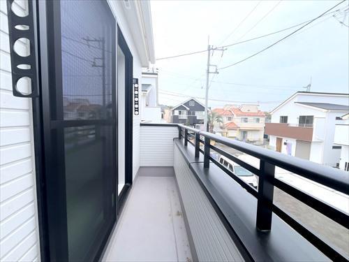 北側バルコニー