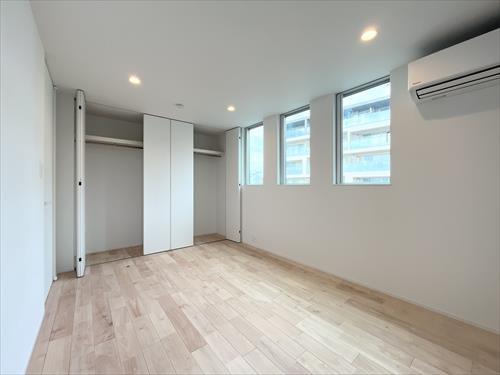 3F納戸（6.4帖）