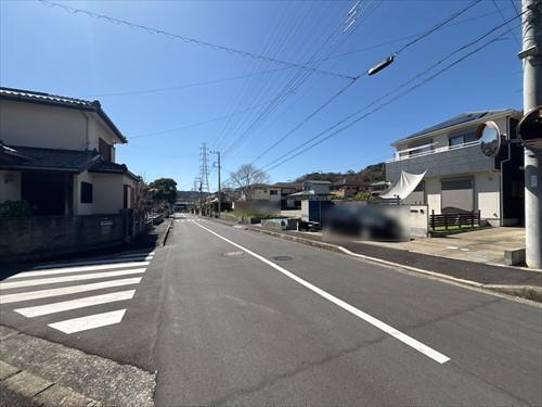 北西側前面道路（2026年3月撮影）