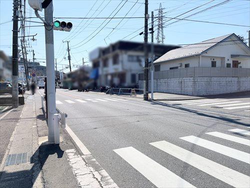 北東側道路（2026年3月撮影）