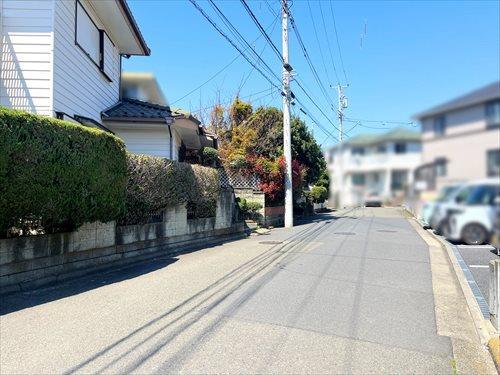 現地含む前面道路（2026年4月撮影）