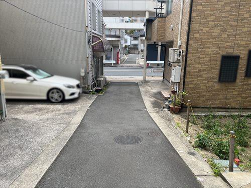 南東側前面道路撮影（2026年5月）
