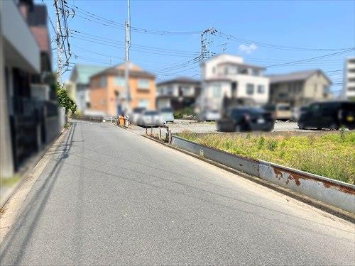 現地含む前面道路
