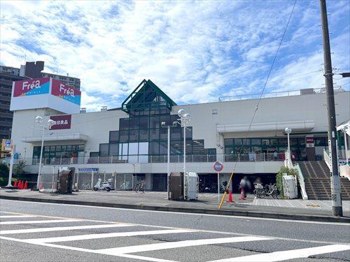 Fuji善行店まで920m