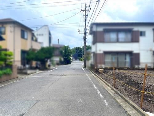 現地含む前面道路