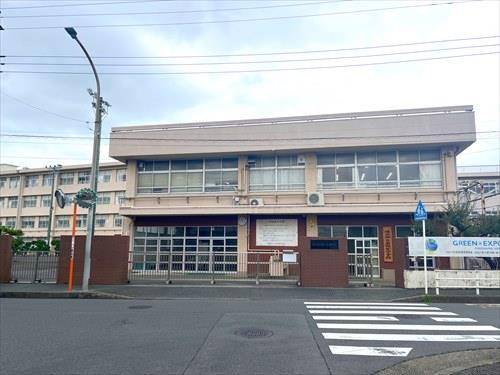 横浜市立南瀬谷中学校まで1450m