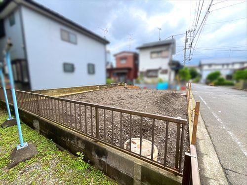 新築で未完成（2026年7月撮影）
