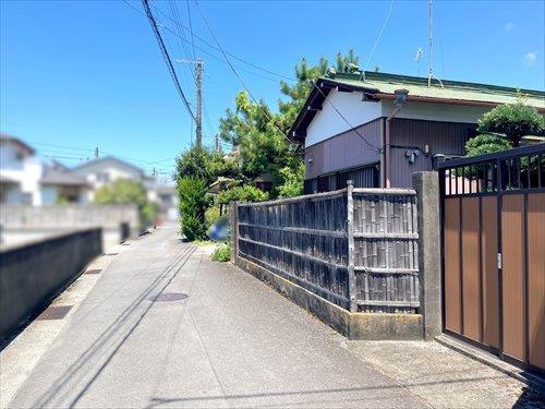 現地含む前面道路 現地含む前面道路