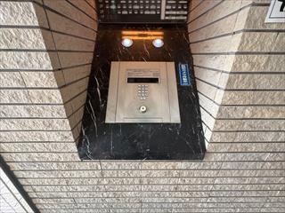 エントランス　オートロック