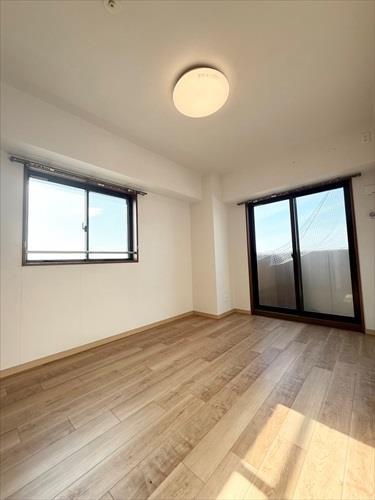 北西洋室（約6.4帖）