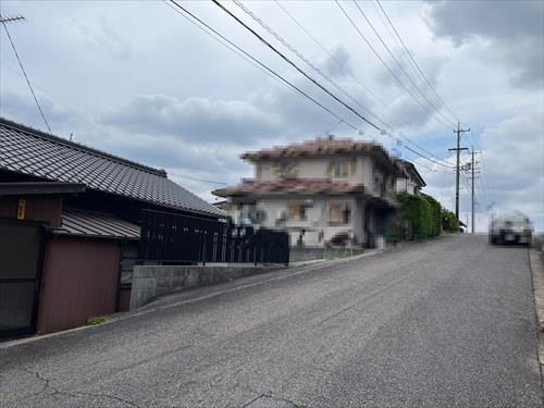 北東側道路(2024年6月撮影)