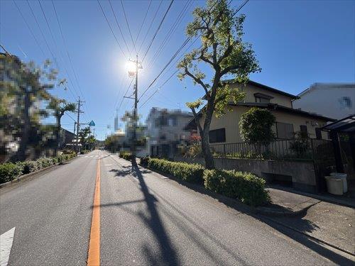 前面道路写真(2024年12月撮影)