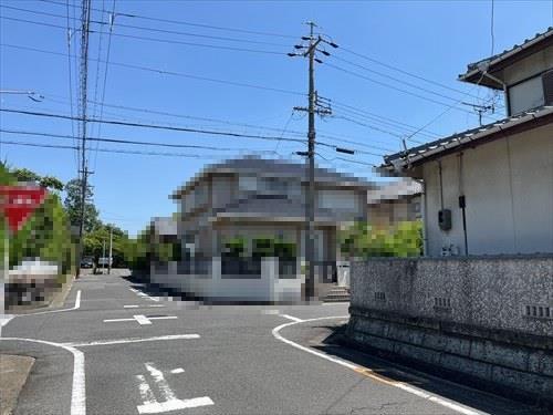 前面道路（令和7年6月撮影）