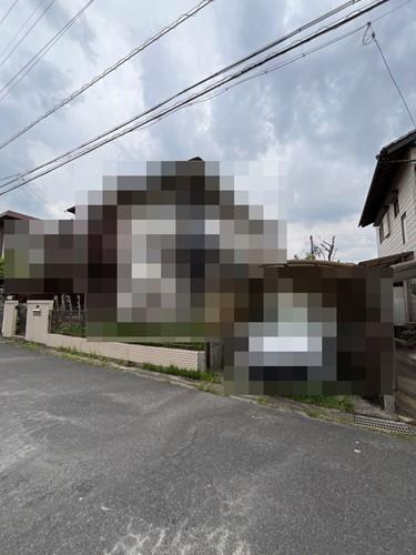 前面道路、対象地(解体前)R7年4月撮影