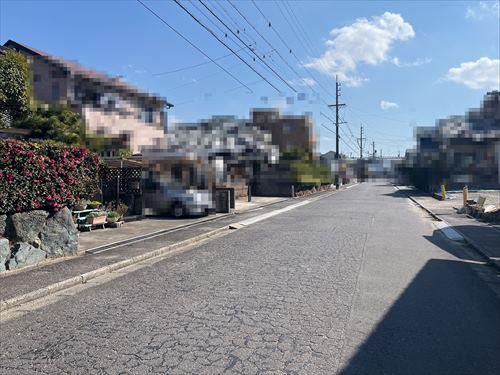 前面道路(2026年4月撮影)