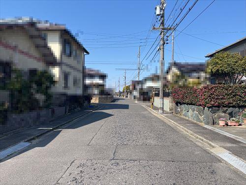前面道路(2026年4月撮影)