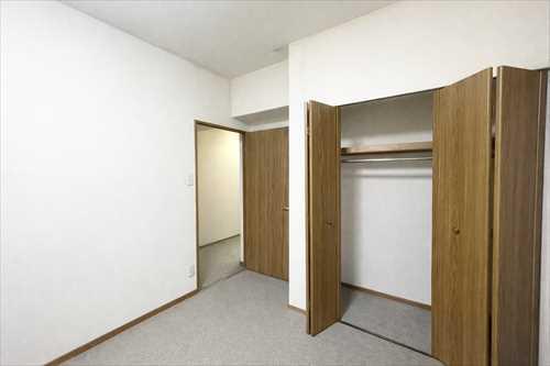 洋室（約6.9帖）