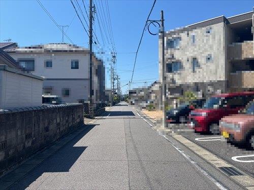 前面道路（2026年5月撮影）