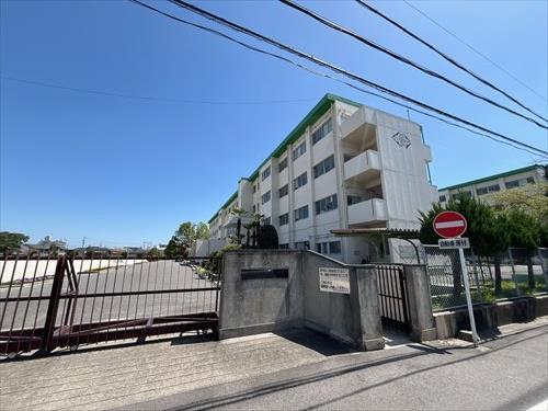 春日井市立柏原小学校まで390ｍ
