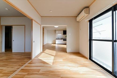 室内写真一例