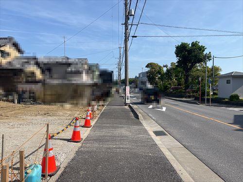 前面道路写真(撮影年月:2026年4月)