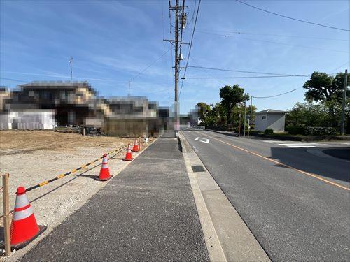 前面道路写真(撮影年月:2026年4月)
