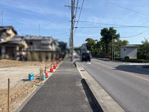 前面道路写真(撮影年月:2026年4月)