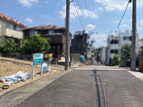 前面道路(撮影年月:2026年5月撮影)