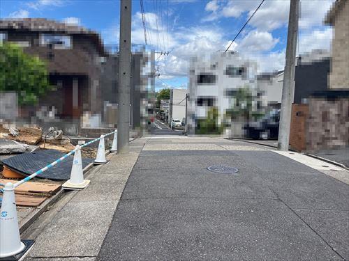 前面道路(撮影年月:2026年4月撮影)