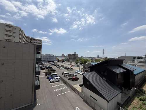 北東側バルコニーからの眺望