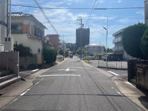 北側前面道路(2026年7月撮影)