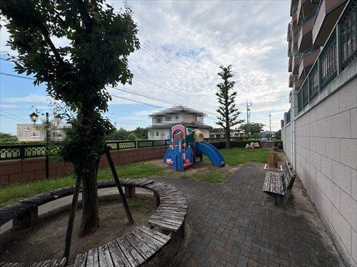 敷地内広場